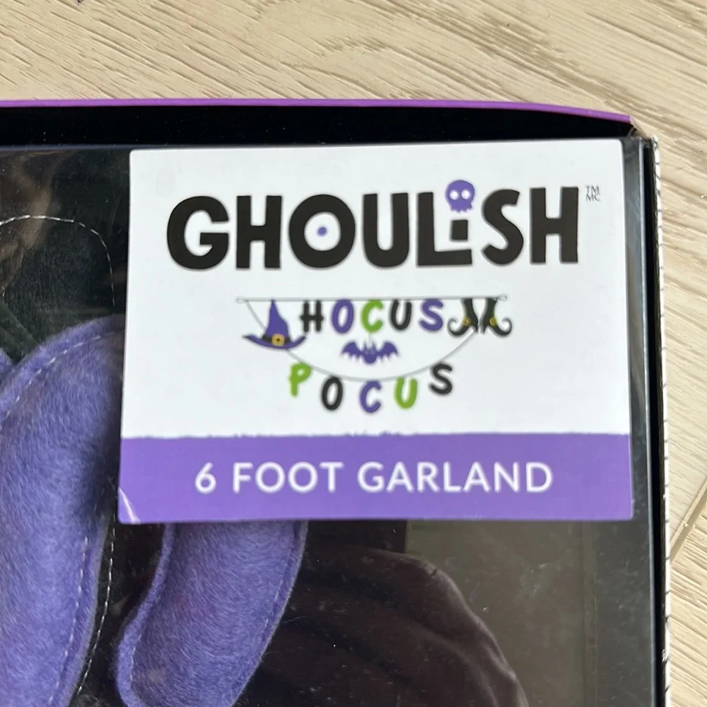 Ghoulish Hocus Pocus sign garland 6 foot Halloween decor